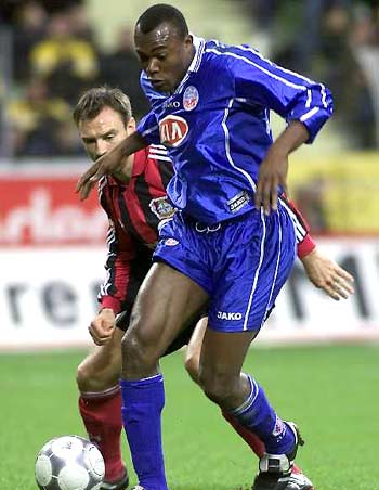 目的消息震 目的消息震